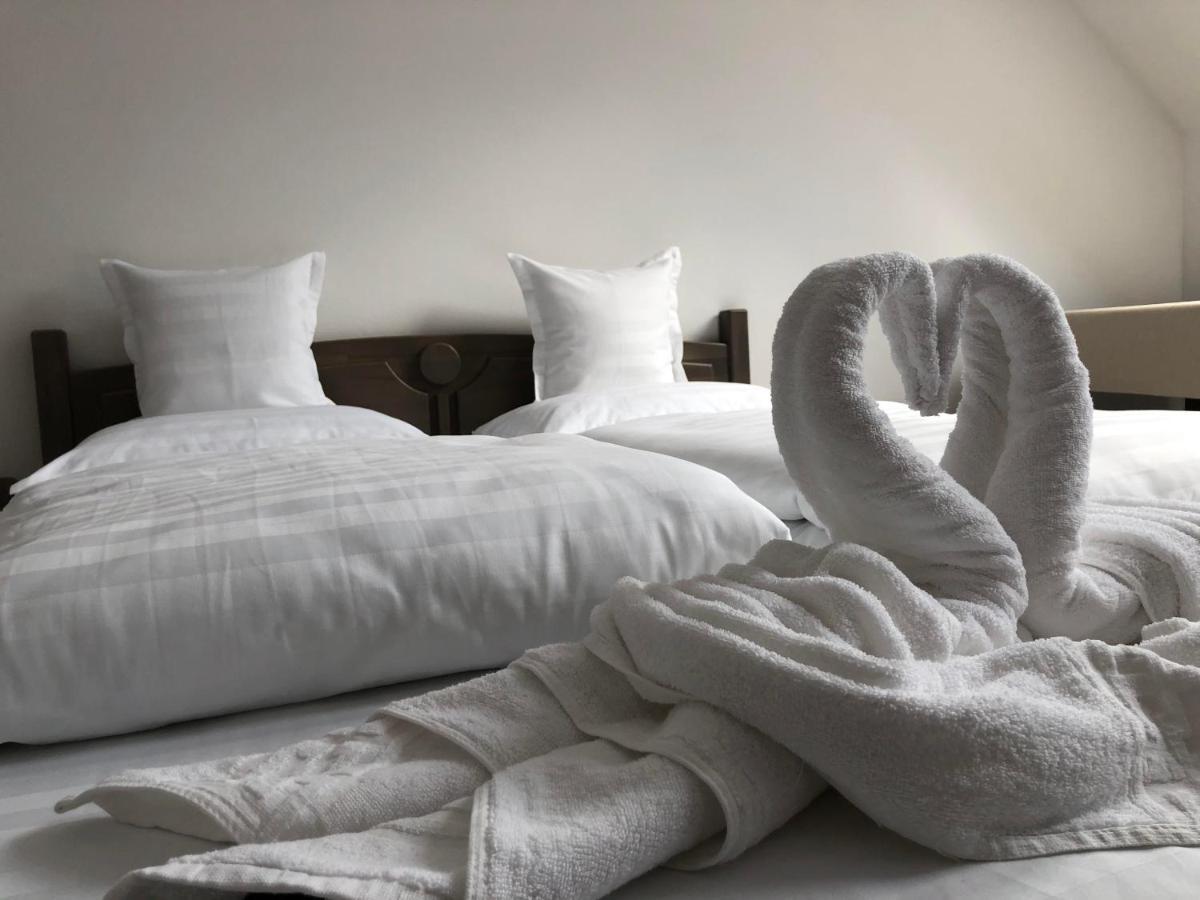 Patakmenti Panzio Spa Корунд Екстериор снимка