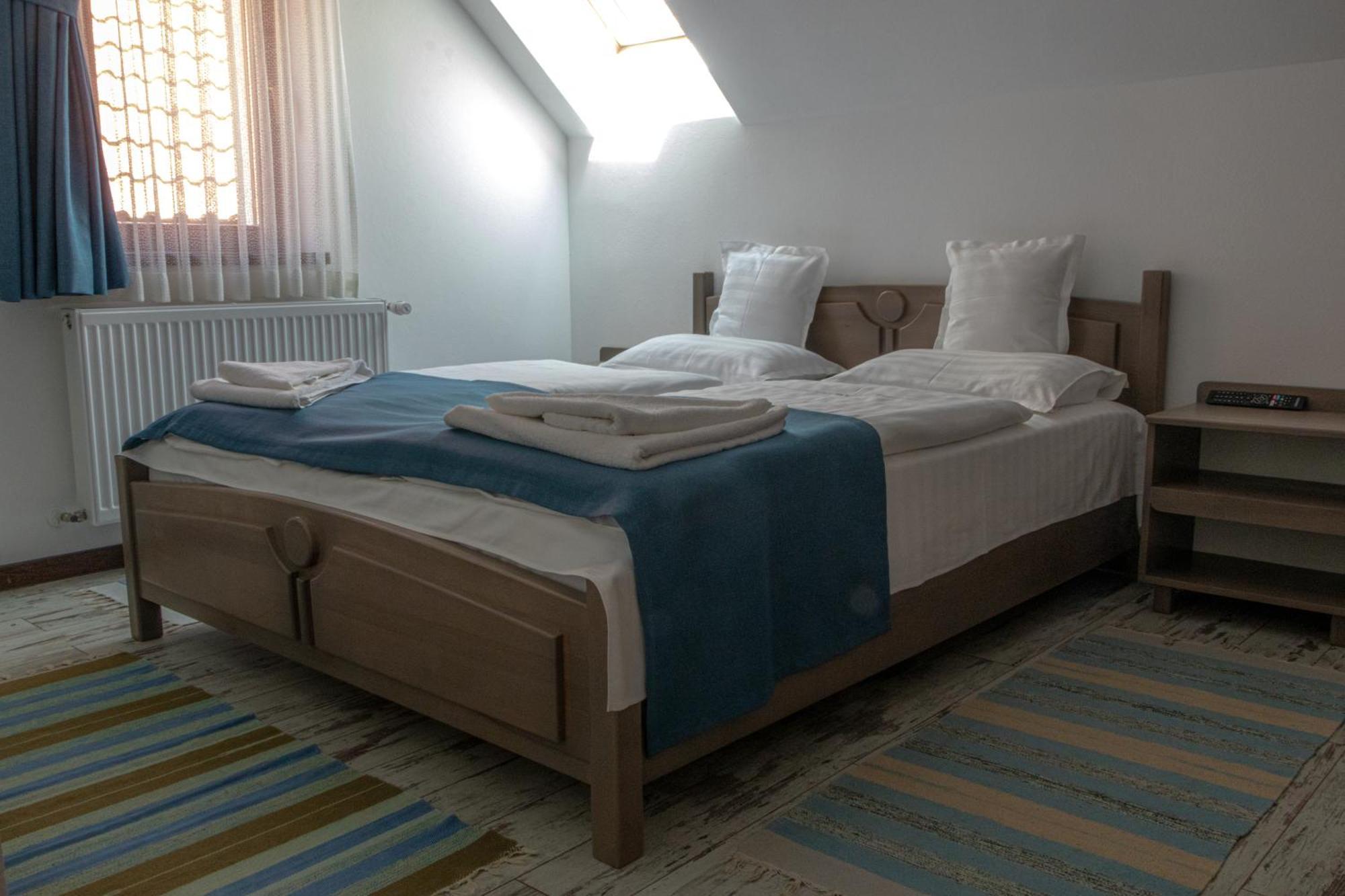 Patakmenti Panzio Spa Корунд Екстериор снимка