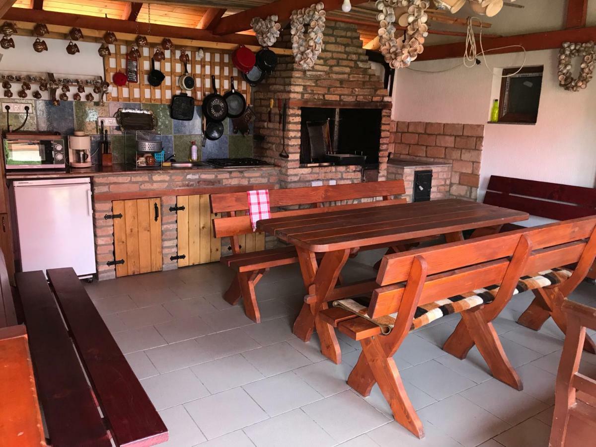 Patakmenti Panzio Spa Корунд Екстериор снимка